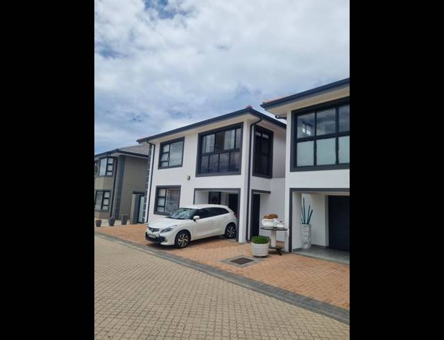 3 BEDROOM HOUSE FOR SALE IN DANA BAY